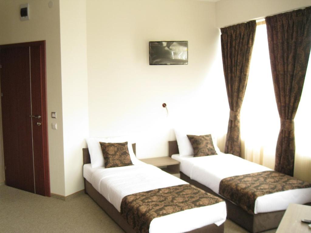 Domus Aparthotel Skopje Exterior foto